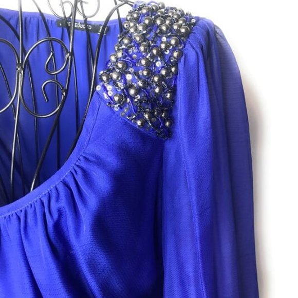 Flowy Chiffon Blue Knee Length Long Sleeve Dress - Picture 3 of 6